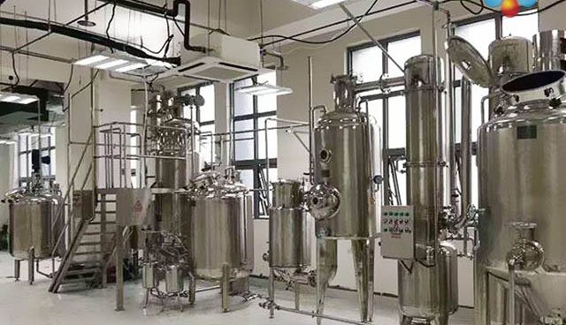 Natural flavor subcritical extraction production line